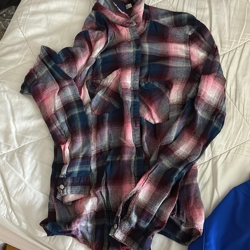Long sleeve light flannel